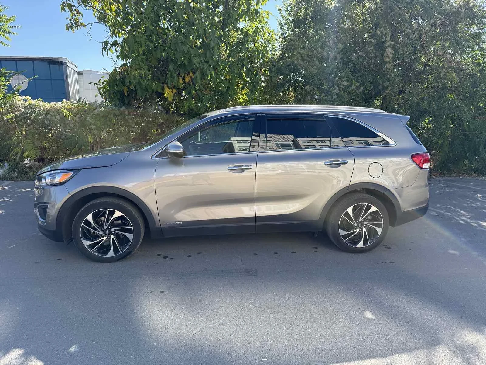 Kia Sorento 3.3  - изображение 3 | Auto.bg Kia Sorento 3.3  - изображение 3