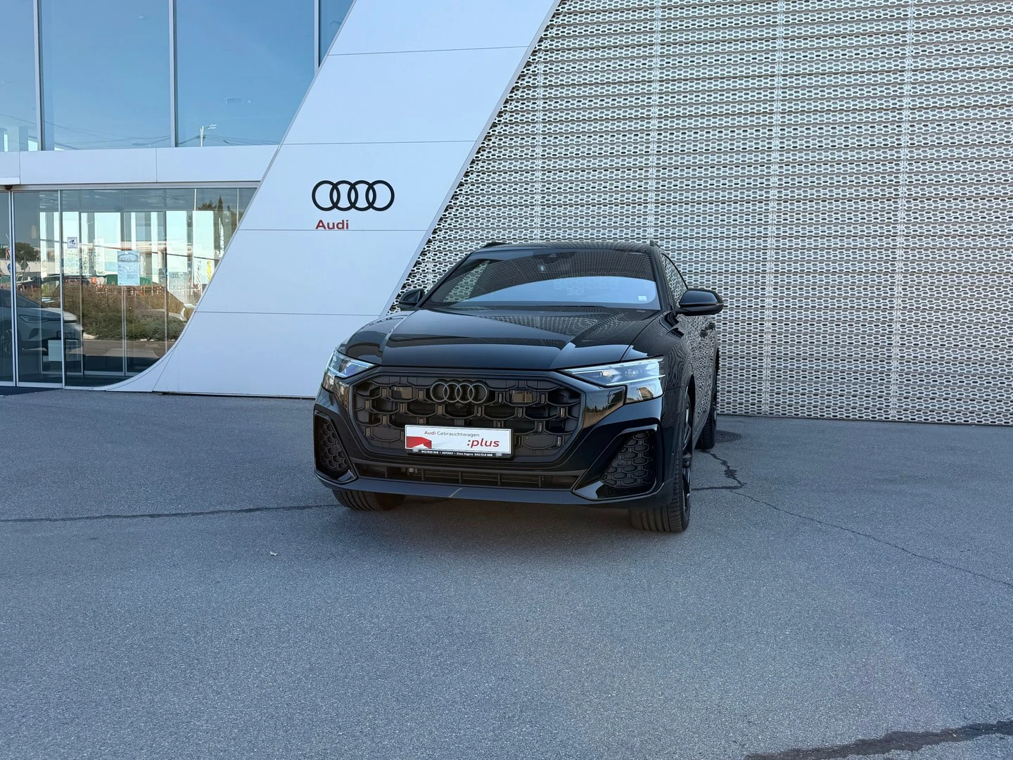 Audi Q8 undefined | Auto.bg — изображение 1 Audi Q8 undefined | Auto.bg — изображение 1