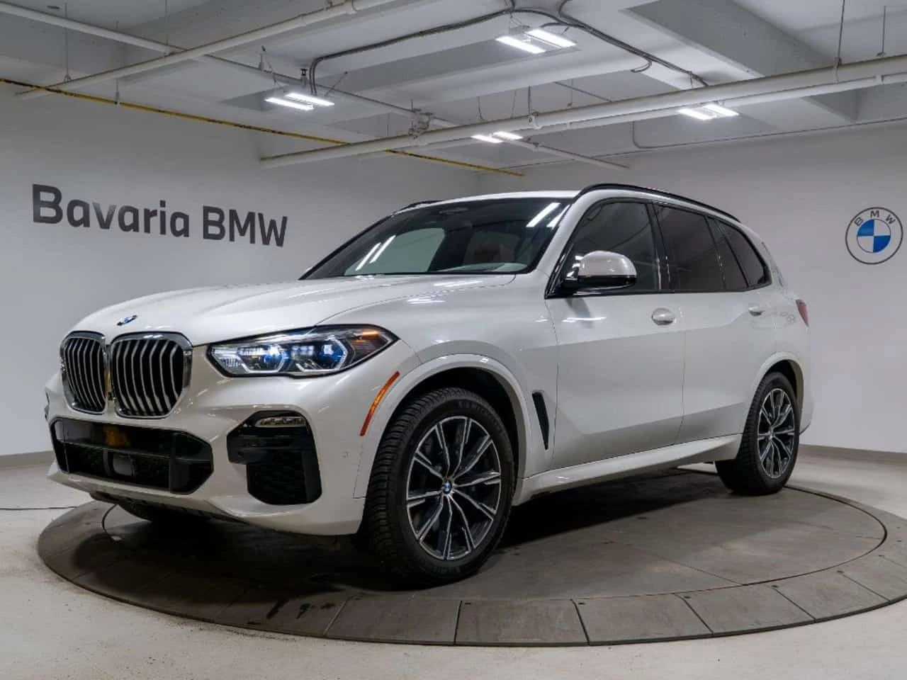 BMW X5 xDrive40i M SPORT/ВЪЗДУШНО/LASER/360/H K/OT BMW | Auto.bg — изображение 1 BMW X5 xDrive40i M SPORT/ВЪЗДУШНО/LASER/360/H K/OT BMW | Auto.bg — изображение 1