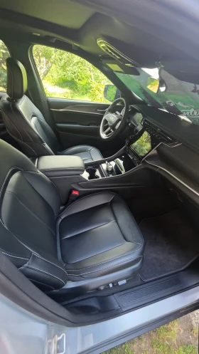 Jeep Grand cherokee undefined | Auto.bg — изображение 6 Jeep Grand cherokee undefined | Auto.bg — изображение 6