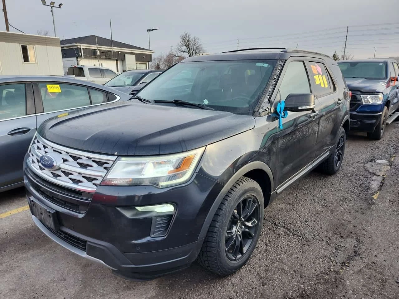 Ford Explorer * XLT * CARFAX * | Auto.bg — изображение 1 Ford Explorer * XLT * CARFAX * | Auto.bg — изображение 1