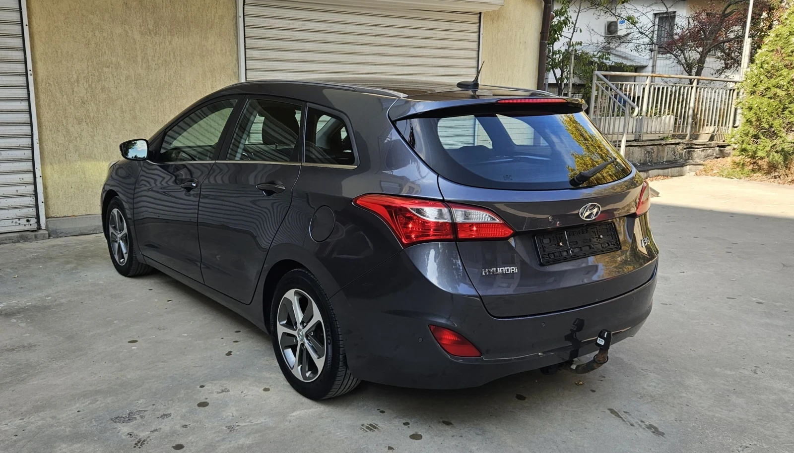 Hyundai I30 1.6 CRDI 136p.s - изображение 8 | Auto.bg Hyundai I30 1.6 CRDI 136p.s - изображение 8