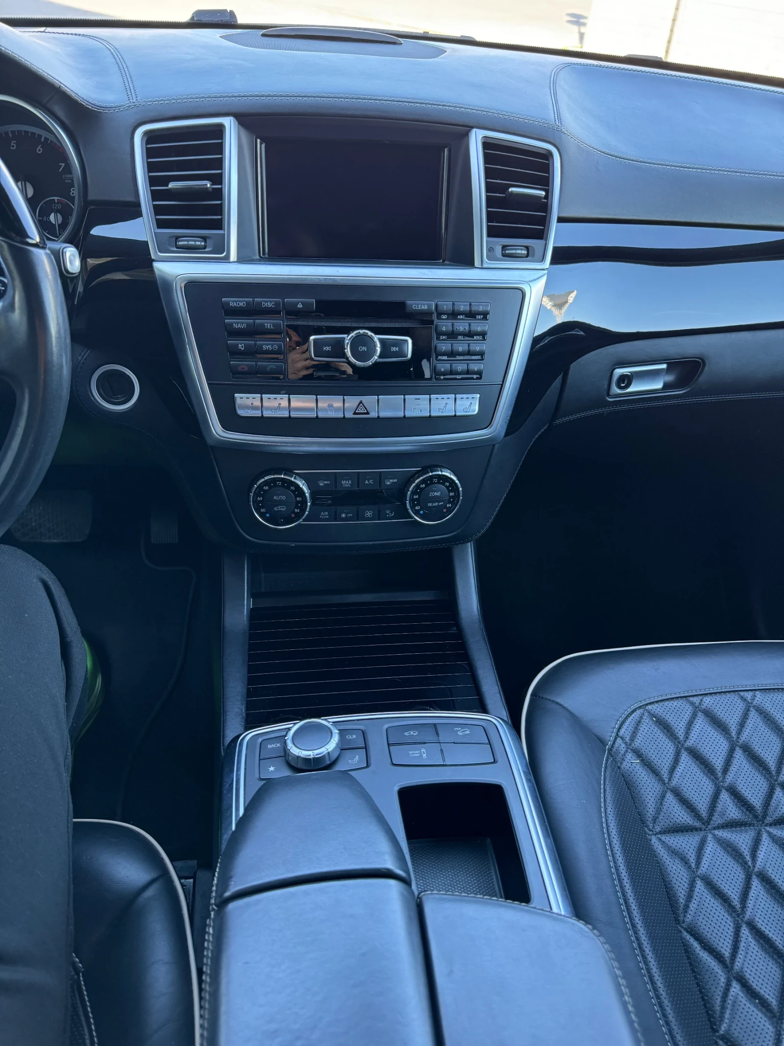 Mercedes-Benz GL 550  - изображение 8 | Auto.bg Mercedes-Benz GL 550  - изображение 8