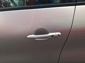 Renault Captur 1.2 TCe КЕИЛЕС, НАВИ - 7499 € / 14666.77 лв. - 50594812 7 | Car24.bg Renault Captur 1.2 TCe КЕИЛЕС, НАВИ - 7499 € / 14666.77 лв. - 50594812 7