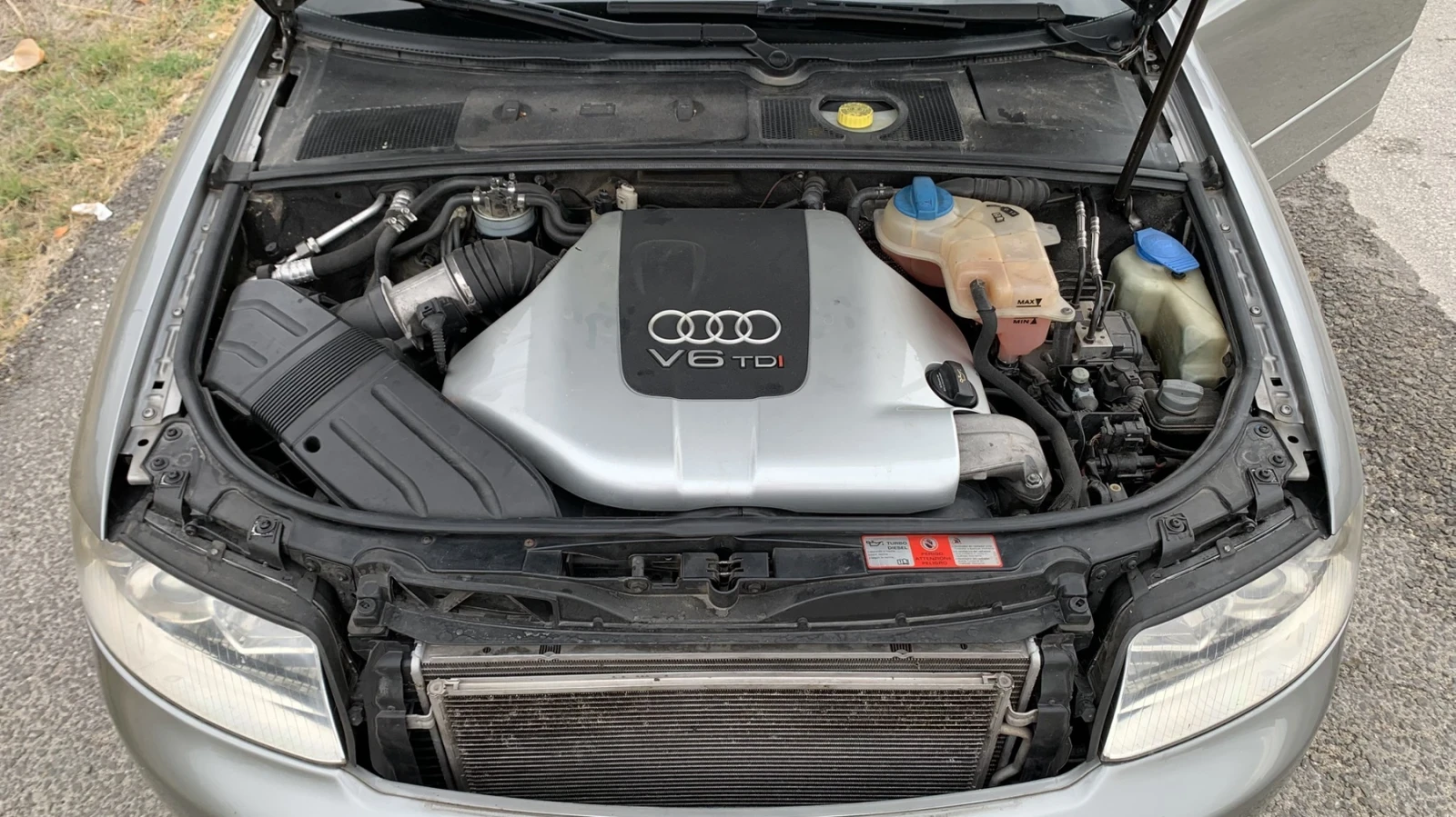 Audi A4 2.5TDI quattro 180 к.с - изображение 8 | Auto.bg Audi A4 2.5TDI quattro 180 к.с - изображение 8