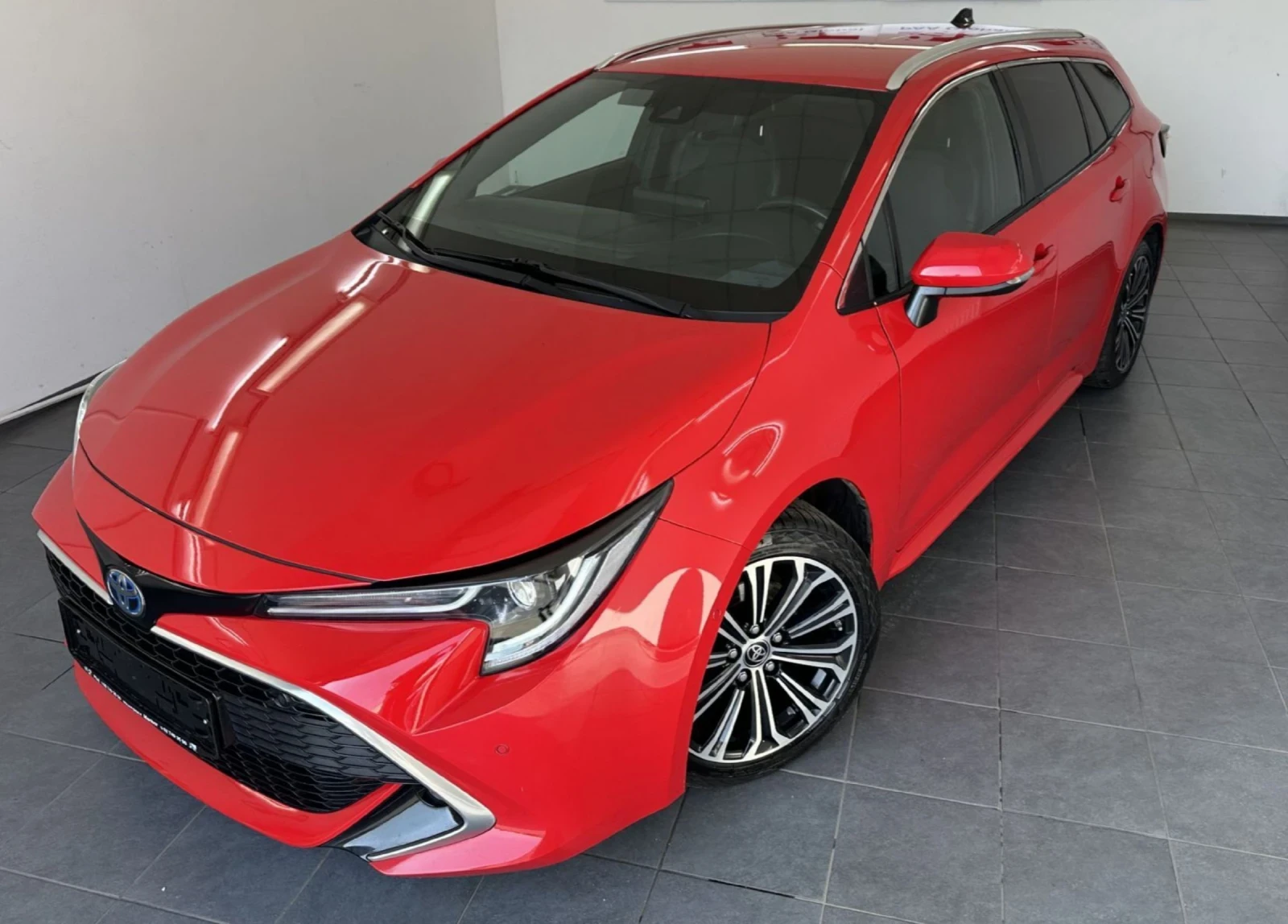 Toyota Corolla 1.8 GR SPORT.HYBRID.KAMERA.LED.NAVI | Auto.bg — изображение 1 Toyota Corolla 1.8 GR SPORT.HYBRID.KAMERA.LED.NAVI | Auto.bg — изображение 1
