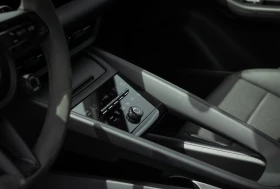 Porsche Macan 4 / ELECTRIC SPORT SOUND / PANO / AIR / | Auto.bg — изображение 16 Porsche Macan 4 / ELECTRIC SPORT SOUND / PANO / AIR / | Auto.bg — изображение 16