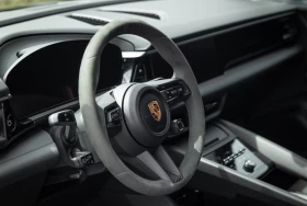 Porsche Macan 4 / ELECTRIC SPORT SOUND / PANO / AIR / | Auto.bg — изображение 13 Porsche Macan 4 / ELECTRIC SPORT SOUND / PANO / AIR / | Auto.bg — изображение 13