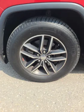 Jeep Grand cherokee TRAILHAWK/HEMI/DISTRONIC/KEYLESS - 38900 лв. / 19889.25 € - 36964751 9 | Car24.bg Jeep Grand cherokee TRAILHAWK/HEMI/DISTRONIC/KEYLESS - 38900 лв. / 19889.25 € - 36964751 9