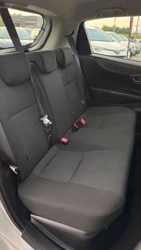 Toyota Yaris Hybrid/Пълна сервизна история/Камера - 6900 € - 40241034 15 | Car24.bg Toyota Yaris Hybrid/Пълна сервизна история/Камера - 6900 € - 40241034 15