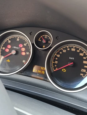 Opel Zafira - 2800 € / 5476.32 лв. - 23694633 10 | Car24.bg Opel Zafira - 2800 € / 5476.32 лв. - 23694633 10