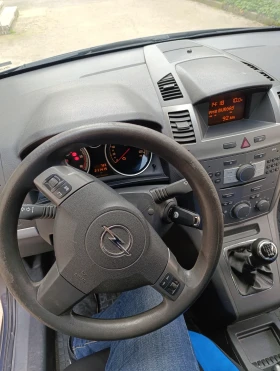 Opel Zafira - 2800 € / 5476.32 лв. - 23694633 11 | Car24.bg Opel Zafira - 2800 € / 5476.32 лв. - 23694633 11