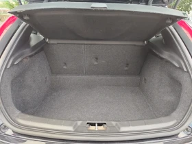 Volvo V40 2.0d-120к.с/АВТОМАТИК/НАВИГАЦИЯ/КЛИМАТРОНИК!!! | Auto.bg — изображение 16 Volvo V40 2.0d-120к.с/АВТОМАТИК/НАВИГАЦИЯ/КЛИМАТРОНИК!!! | Auto.bg — изображение 16