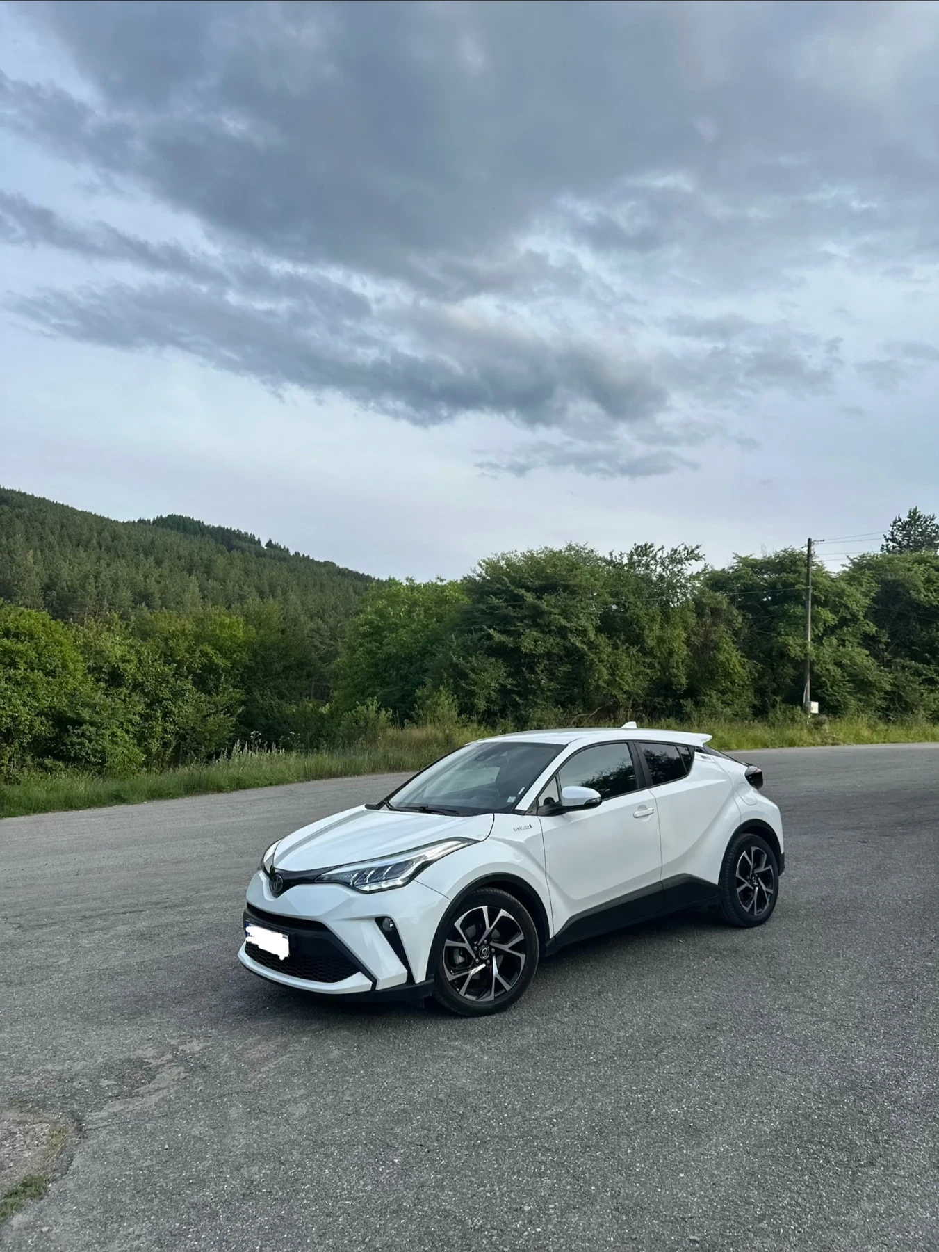 Toyota C-HR undefined | Auto.bg — изображение 1 Toyota C-HR undefined | Auto.bg — изображение 1