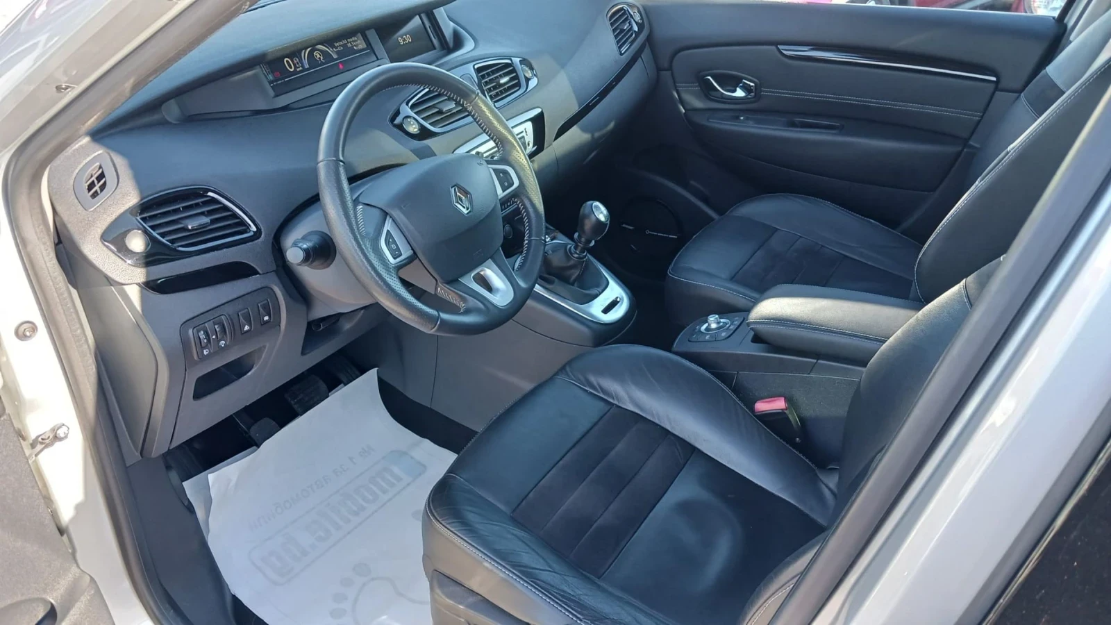 Renault Scenic 1.6 dci BOSE - изображение 7 | Auto.bg Renault Scenic 1.6 dci BOSE - изображение 7