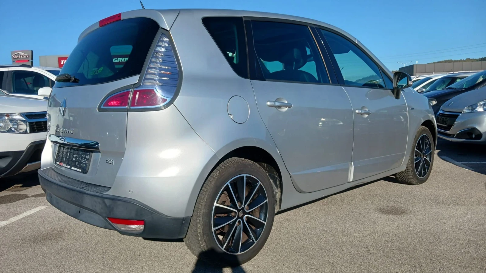 Renault Scenic 1.6 dci BOSE - изображение 4 | Auto.bg Renault Scenic 1.6 dci BOSE - изображение 4