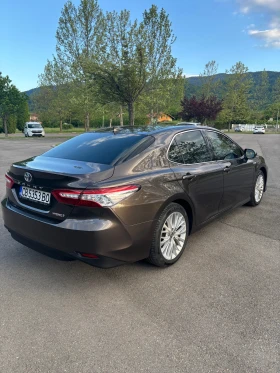 Toyota Camry 2.5 хибрид - 24500 € / 47917.83 лв. - 25962173 6 | Car24.bg Toyota Camry 2.5 хибрид - 24500 € / 47917.83 лв. - 25962173 6