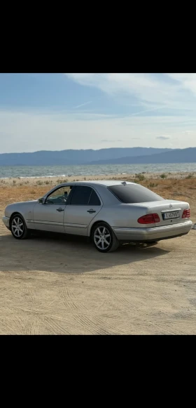Mercedes-Benz E 220 | Mobile.bg — малка снимка 15