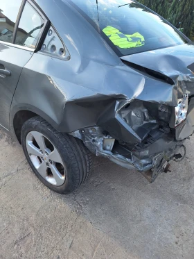 Chevrolet Cruze - 1300 € - 51588616 3 | Car24.bg Chevrolet Cruze - 1300 € - 51588616 3
