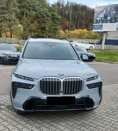 BMW X7 xDrive40d - 169998 лв. / 86918.60 € - 75641802 1 | Car24.bg BMW X7 xDrive40d - 169998 лв. / 86918.60 € - 75641802 1