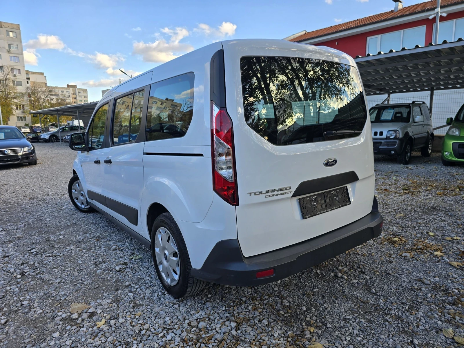 Ford Tourneo Connect 1.5 TDCI АВТОМАТИК  - изображение 3 | Auto.bg Ford Tourneo Connect 1.5 TDCI АВТОМАТИК  - изображение 3