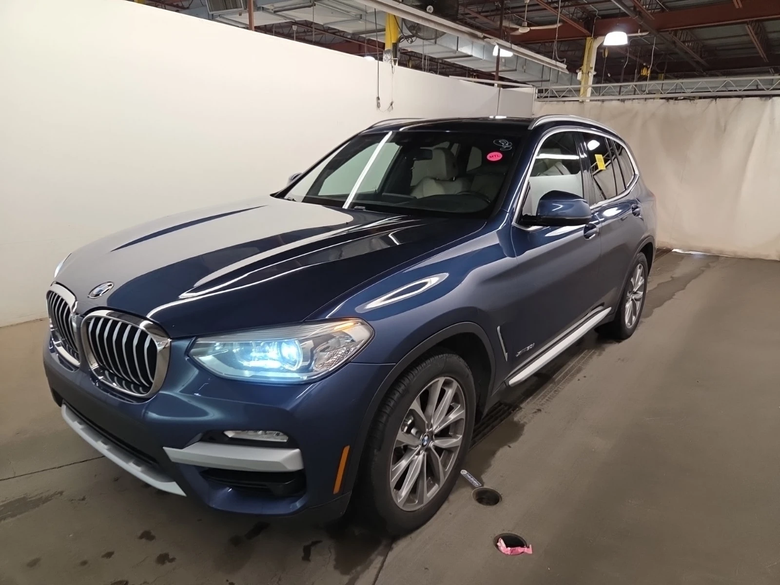 BMW X3 xDrive30i / АВТОКРЕДИТ / ПАНОРАМА / ПОДГРЕВИ | Auto.bg — изображение 1 BMW X3 xDrive30i / АВТОКРЕДИТ / ПАНОРАМА / ПОДГРЕВИ | Auto.bg — изображение 1