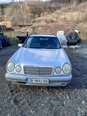 Снимка Mercedes-Benz E 320