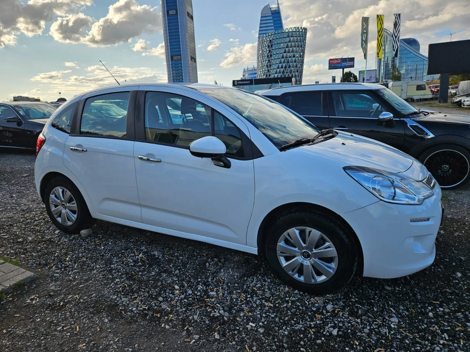 Citroen C3 1.6HDI 99KS. Euro 6 - изображение 7 | Auto.bg Citroen C3 1.6HDI 99KS. Euro 6 - изображение 7