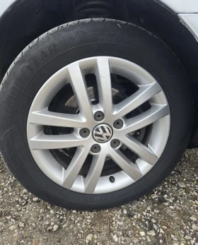 VW Golf 1.6TDI - 5400 € / 10561.48 лв. - 87963495 14 | Car24.bg VW Golf 1.6TDI - 5400 € / 10561.48 лв. - 87963495 14