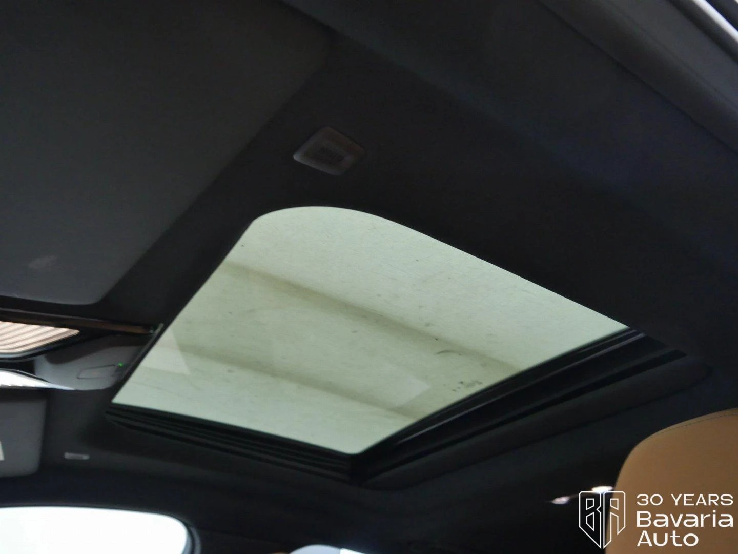 BMW i4 40 eDrive M Sport Paket  - изображение 9 | Auto.bg BMW i4 40 eDrive M Sport Paket  - изображение 9