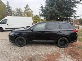Mitsubishi Outlander Black Edition carbon 3.0 v6 | Auto.bg — изображение 7 Mitsubishi Outlander Black Edition carbon 3.0 v6 | Auto.bg — изображение 7