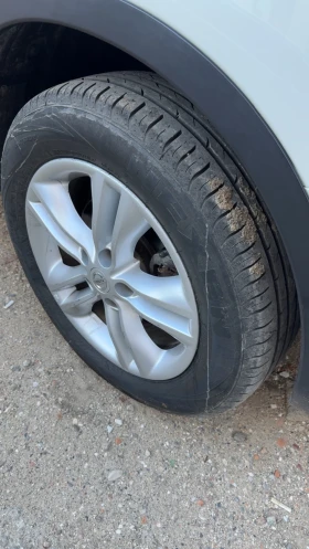 Nissan Qashqai - 7200 € - 49810789 9 | Car24.bg Nissan Qashqai - 7200 € - 49810789 9