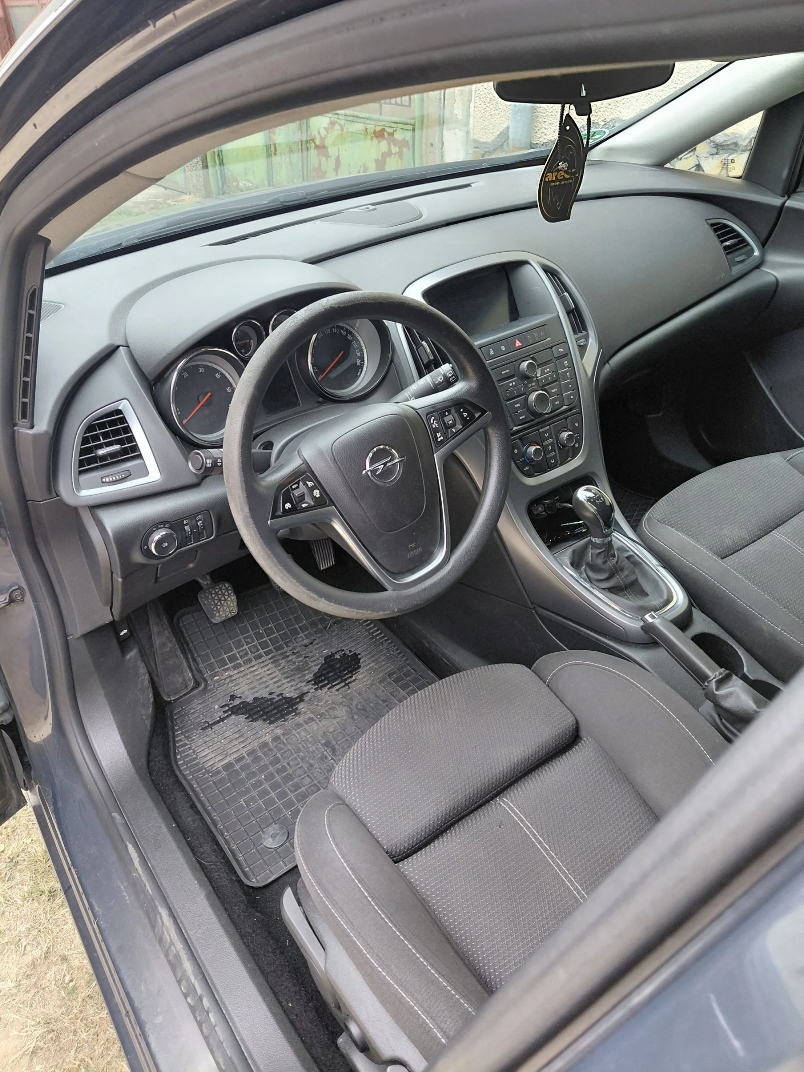 Opel Astra 1.6 CDTI - изображение 6 | Auto.bg Opel Astra 1.6 CDTI - изображение 6