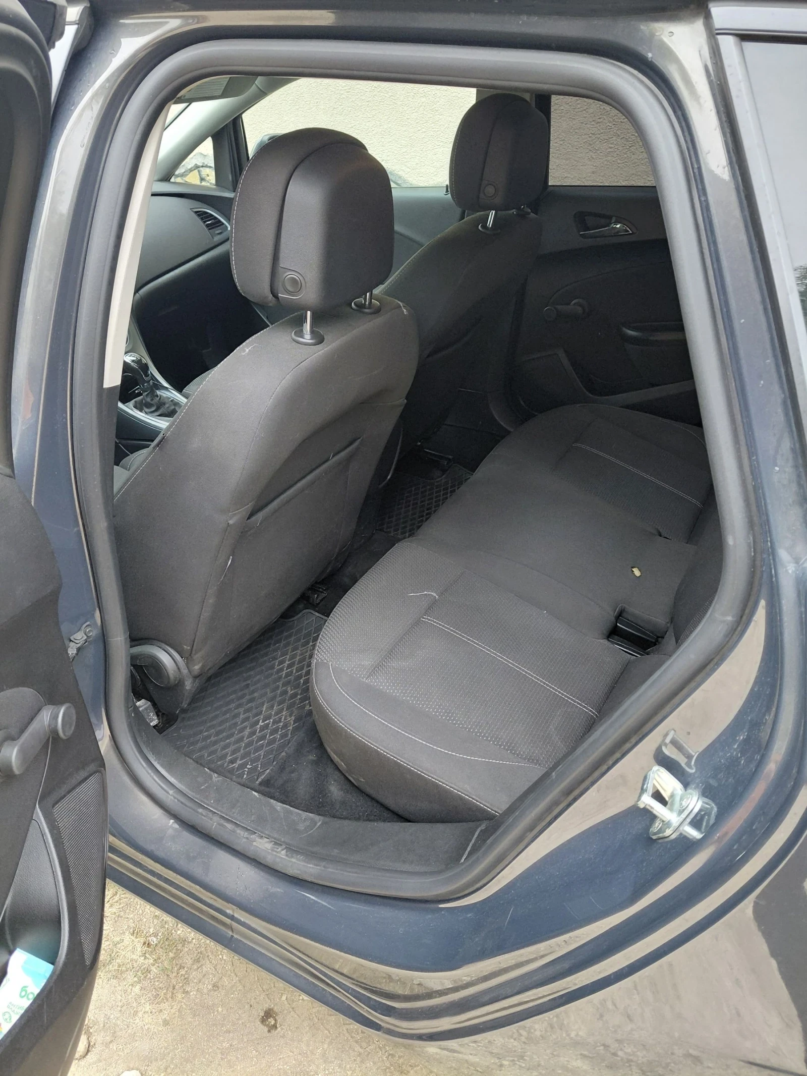 Opel Astra 1.6 CDTI - изображение 10 | Auto.bg Opel Astra 1.6 CDTI - изображение 10