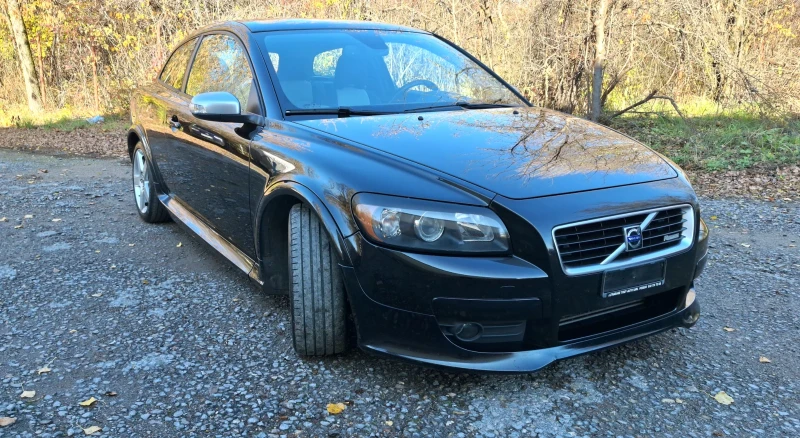 Volvo C30 T5 R-design - 5200 € / 10170.32 лв. - 38561394 1 | Car24.bg Volvo C30 T5 R-design - 5200 € / 10170.32 лв. - 38561394 1