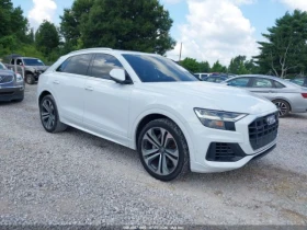Audi Q8 55TFSI* PREMIUM* ПОДГРЕВ* ОБДУХВАНЕ* 360* ПАНОРАМА