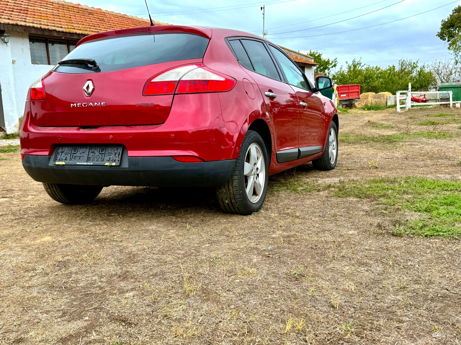 Renault Megane Renault Megane 1.6i, 101 к.с., 2009 г.   100 000 к - изображение 4 | Auto.bg Renault Megane Renault Megane 1.6i, 101 к.с., 2009 г.   100 000 к - изображение 4