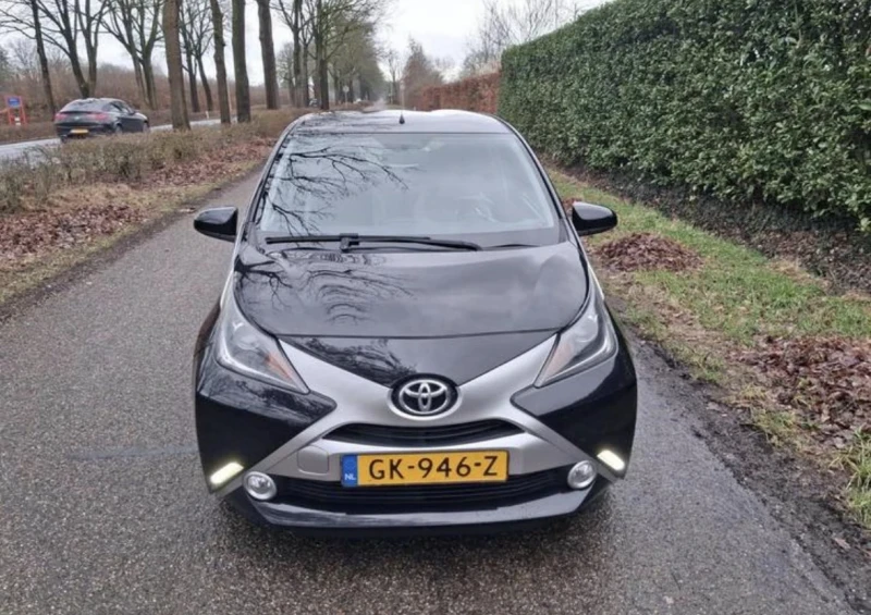 Toyota Aygo 1.0 VVT-i x-clusiv - 6800 € / 13299.64 лв. - 10068329 1 | Car24.bg Toyota Aygo 1.0 VVT-i x-clusiv - 6800 € / 13299.64 лв. - 10068329 1