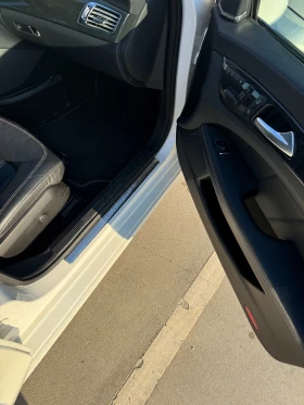 Mercedes-Benz CLS 550 - 24998 € / 48891.84 лв. - 35393161 16 | Car24.bg Mercedes-Benz CLS 550 - 24998 € / 48891.84 лв. - 35393161 16