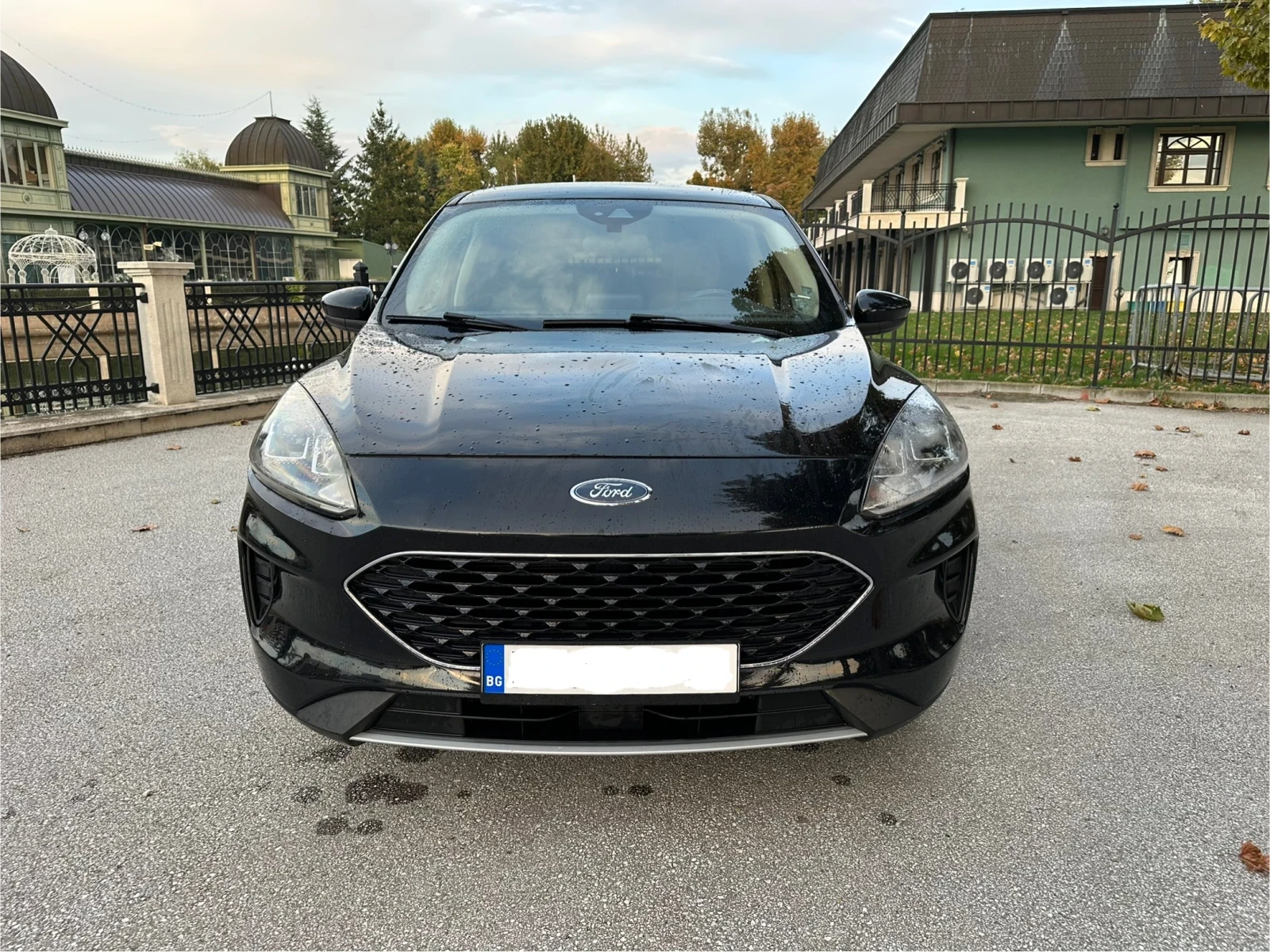 Ford Kuga 1.5T Бензин/Auto/CarPlay/lane assist/blind spot - изображение 2 | Auto.bg Ford Kuga 1.5T Бензин/Auto/CarPlay/lane assist/blind spot - изображение 2