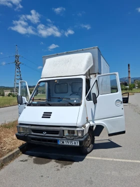 Renault 305 undefined | Auto.bg — изображение 3 Renault 305 undefined | Auto.bg — изображение 3