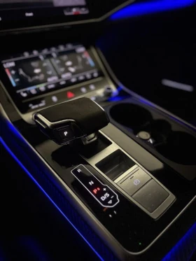 Audi RSQ8 4.0T* BLACK OPTIC* 3D B&O* MATRIX* КРАЙНА ЦЕНА | Auto.bg — изображение 15 Audi RSQ8 4.0T* BLACK OPTIC* 3D B&O* MATRIX* КРАЙНА ЦЕНА | Auto.bg — изображение 15