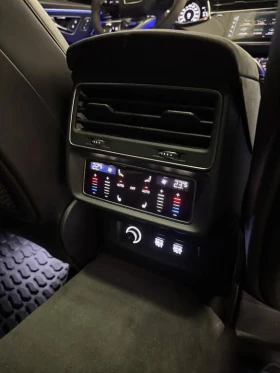 Audi RSQ8 4.0T* BLACK OPTIC* 3D B&O* MATRIX* КРАЙНА ЦЕНА | Auto.bg — изображение 17 Audi RSQ8 4.0T* BLACK OPTIC* 3D B&O* MATRIX* КРАЙНА ЦЕНА | Auto.bg — изображение 17