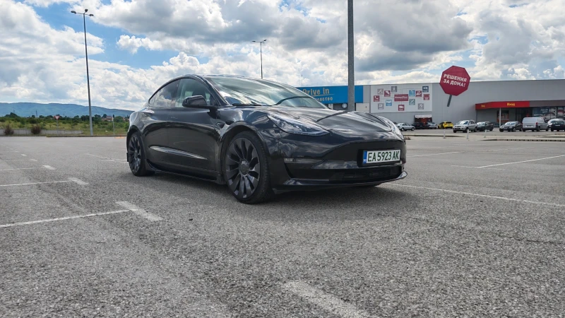 Tesla Model 3 Dual motor long range - 25000 € / 48895.75 лв. - 96847521 1 | Car24.bg Tesla Model 3 Dual motor long range - 25000 € / 48895.75 лв. - 96847521 1