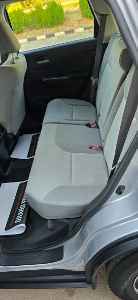 Honda Cr-v 2.4 I-VTEC 4x4 | Auto.bg — изображение 10 Honda Cr-v 2.4 I-VTEC 4x4 | Auto.bg — изображение 10