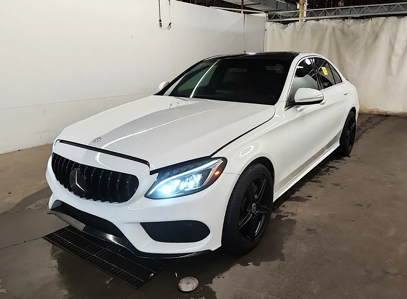 Mercedes-Benz C 300 4MATIC AMG * КРАЙНА ЦЕНА* FULL MAX | Auto.bg — изображение 1 Mercedes-Benz C 300 4MATIC AMG * КРАЙНА ЦЕНА* FULL MAX | Auto.bg — изображение 1