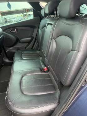 Hyundai IX35 2.0CRDI 4X4 AVTOMAT/PANORAMA/NAVI/KOJA EURO 5 | Auto.bg — изображение 10 Hyundai IX35 2.0CRDI 4X4 AVTOMAT/PANORAMA/NAVI/KOJA EURO 5 | Auto.bg — изображение 10