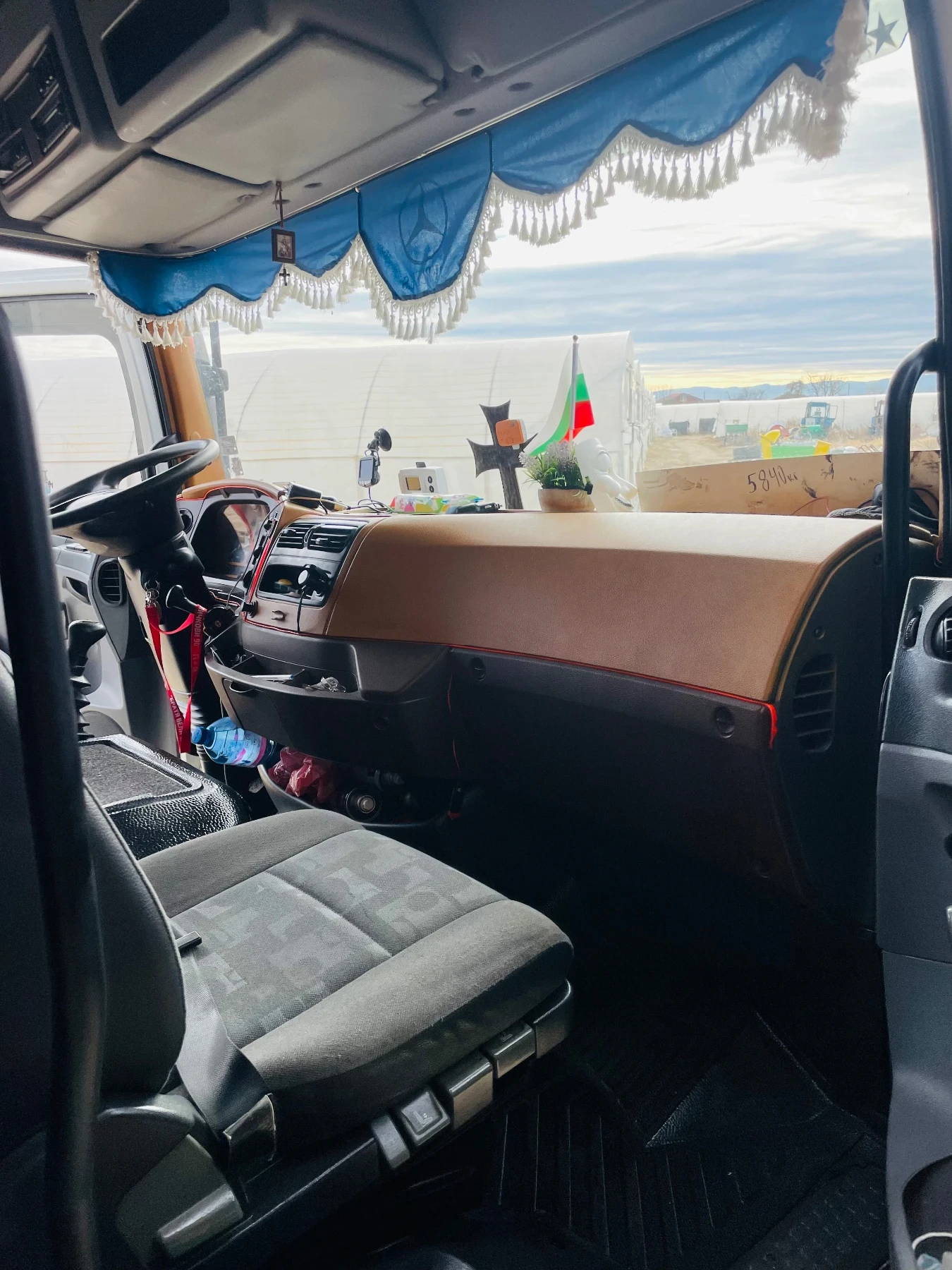 Mercedes-Benz Atego 818 l Внос от Германия - изображение 5 | Auto.bg Mercedes-Benz Atego 818 l Внос от Германия - изображение 5