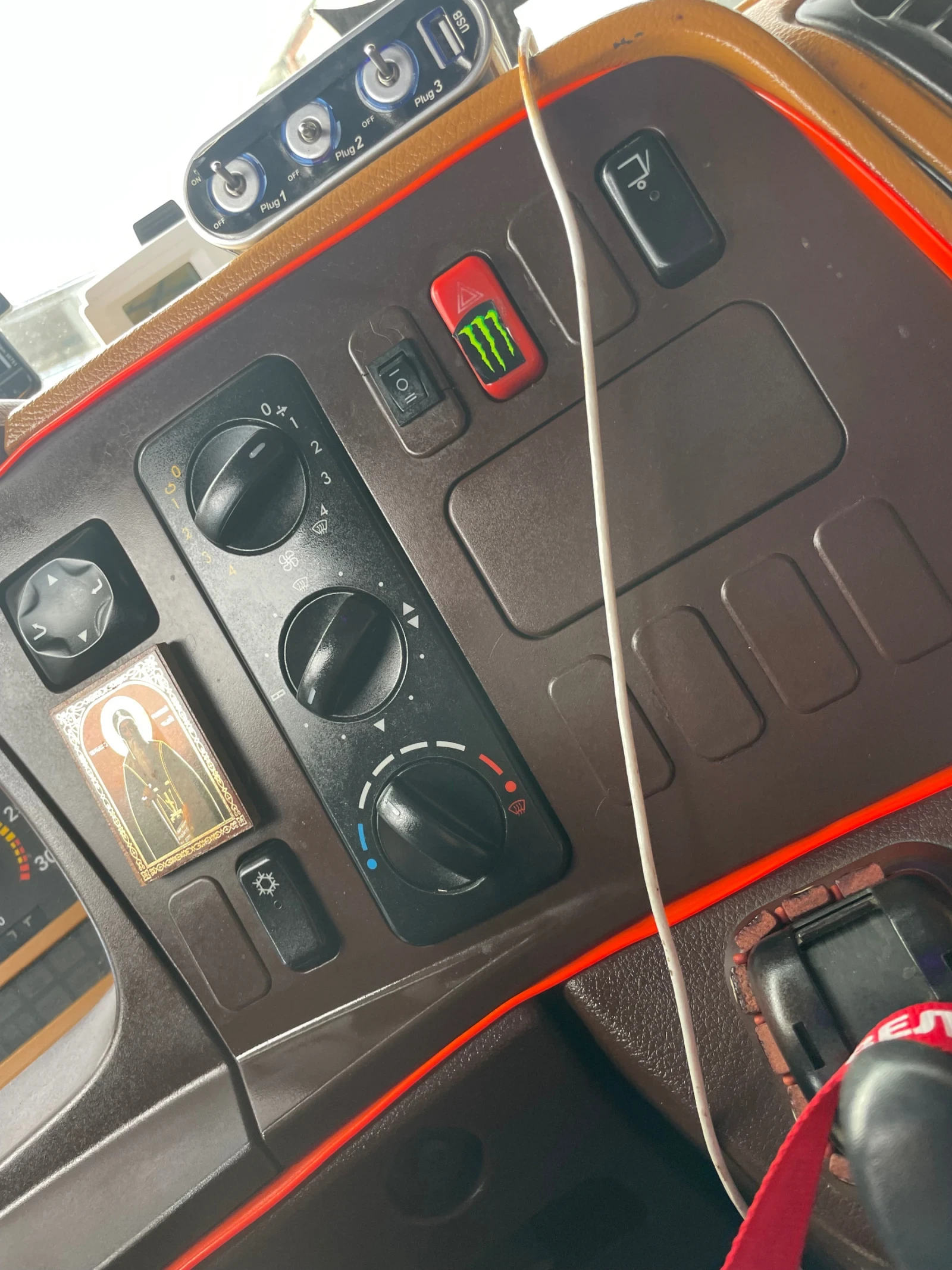 Mercedes-Benz Atego 818 l Внос от Германия - изображение 9 | Auto.bg Mercedes-Benz Atego 818 l Внос от Германия - изображение 9