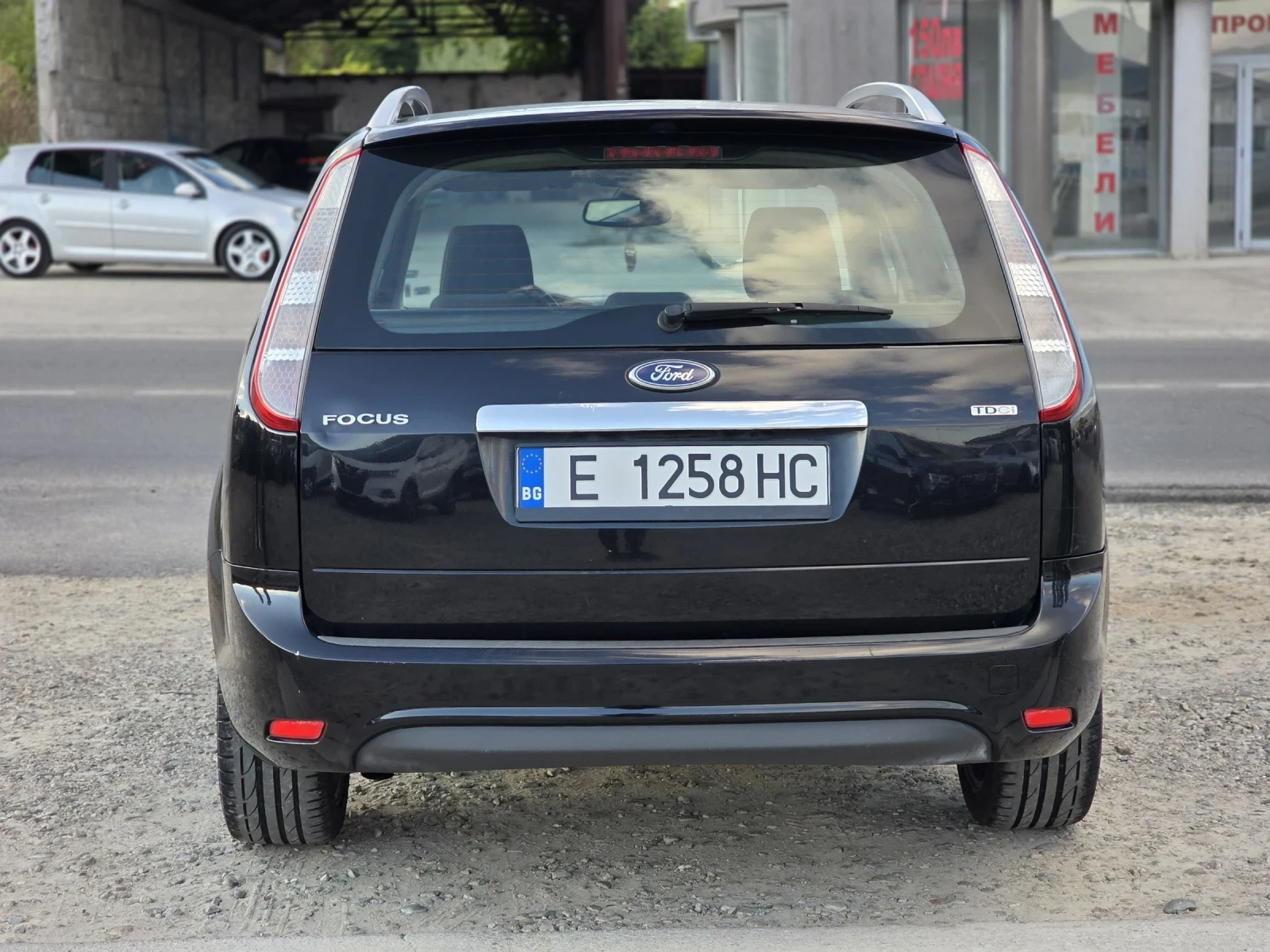 Ford Focus 1.6 tdci 90 k.c. Вс. Платено - изображение 4 | Auto.bg Ford Focus 1.6 tdci 90 k.c. Вс. Платено - изображение 4